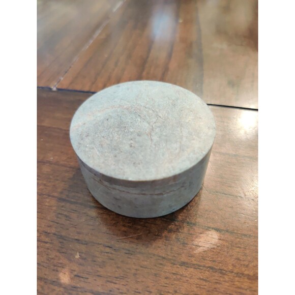 Round Trinket Jewelry Box Gray Marble Stone Made In Brazil 2.25" Vintage - Picture 2 of 5